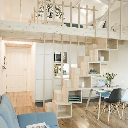 Zelije Trindade Порту